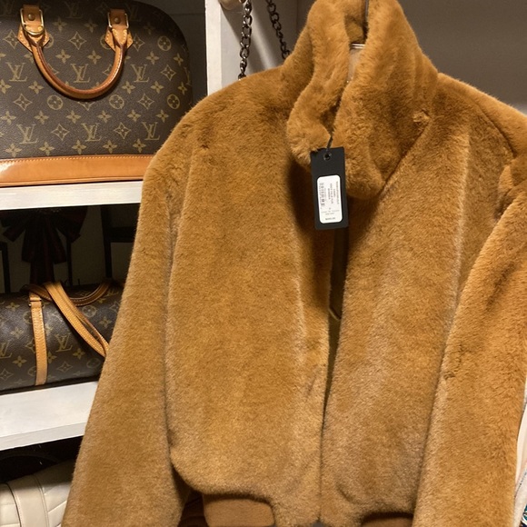 RAG & BONE Camel Kacy Faux Fur Bomber - Picture 4 of 4